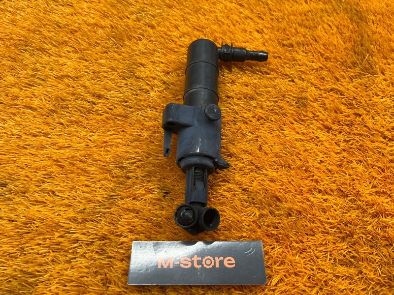 Форсунка омывателя фары, 1000 рублей, Красноярск