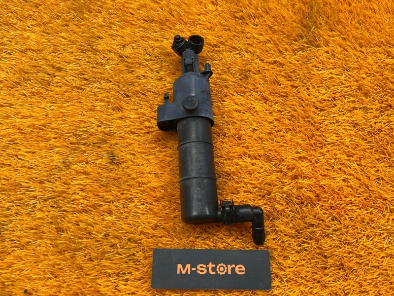 Форсунка омывателя фары, 1000 рублей, Красноярск