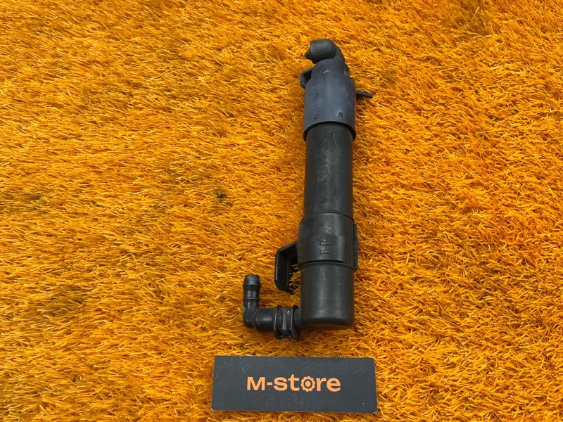 Форсунка омывателя фары, 1000 рублей, Красноярск