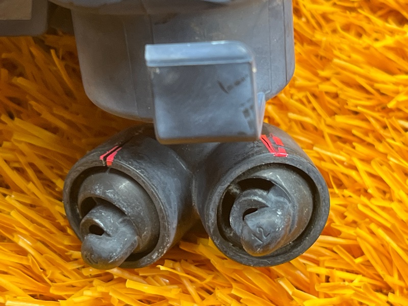 Форсунка омывателя фары, 1000 рублей, Красноярск