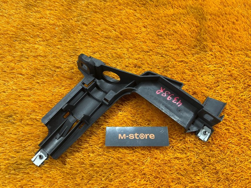 кронштейн фары, 1000 рублей, Красноярск