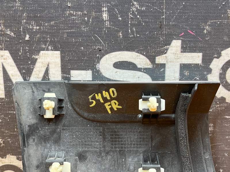 молдинг на крыло, 1500 рублей, Красноярск