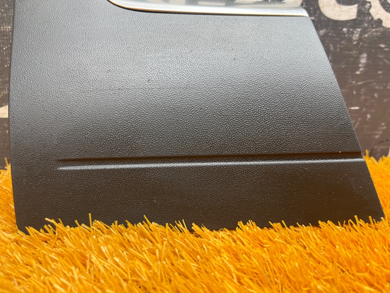 молдинг на крыло, 1500 рублей, Красноярск