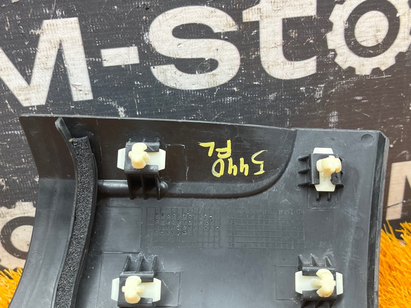 молдинг на крыло, 1500 рублей, Красноярск