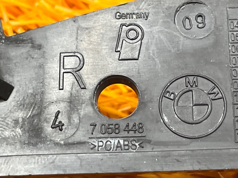 крепление бампера, 500 рублей, Красноярск