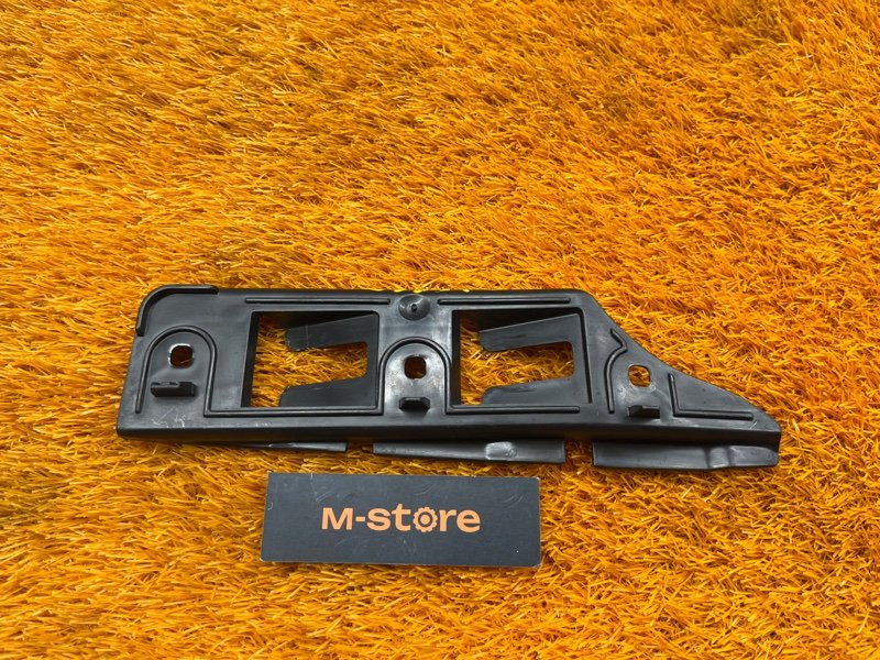 крепление бампера, 1000 рублей, Красноярск