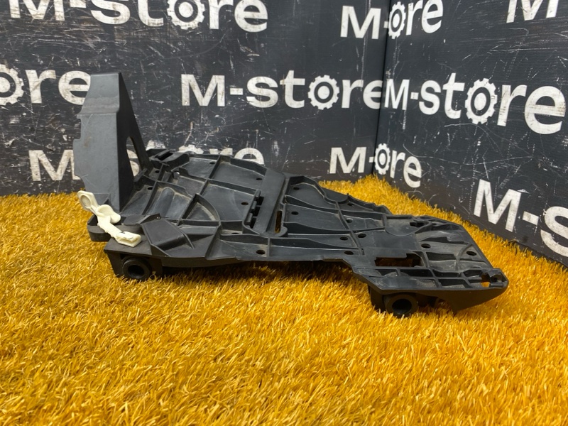 кронштейн фары, 4000 рублей, Красноярск