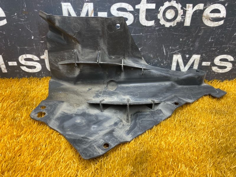 подкрылок, 400 рублей, Красноярск