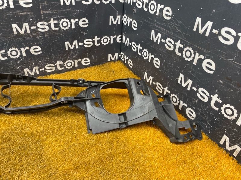 крепление крыла, 2000 рублей, Красноярск