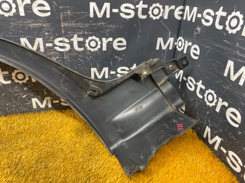 накладка на крыло, 1000 рублей, Красноярск