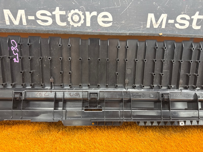 Накладка двери багажника, 4500 рублей, Красноярск