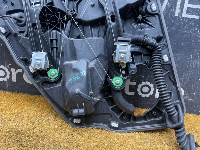 Стеклоподъемник, 2000 рублей, Красноярск