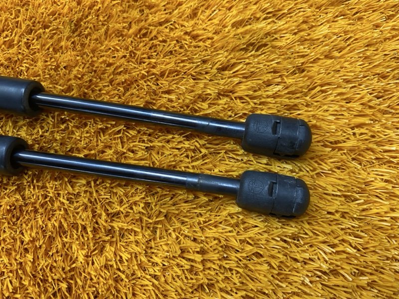 Амортизатор капота, 800 рублей, Красноярск
