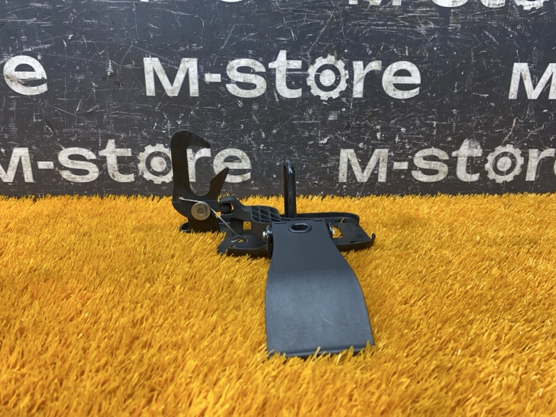 Замок капота, 1 рублей, Красноярск