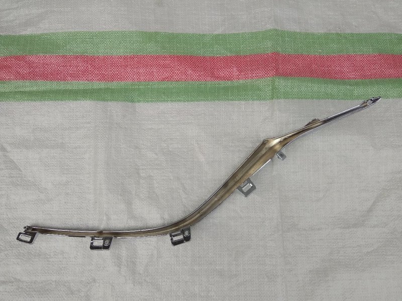 Молдинг решетки радиатора, 2500 рублей, Красноярск