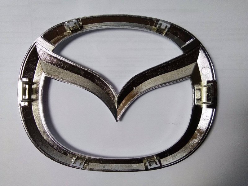 Эмблема решетки радиатора, 2000 рублей, Красноярск