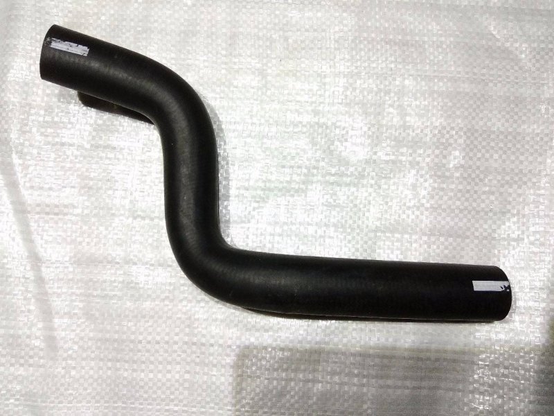 Патрубок радиатора, 1900 рублей, Красноярск