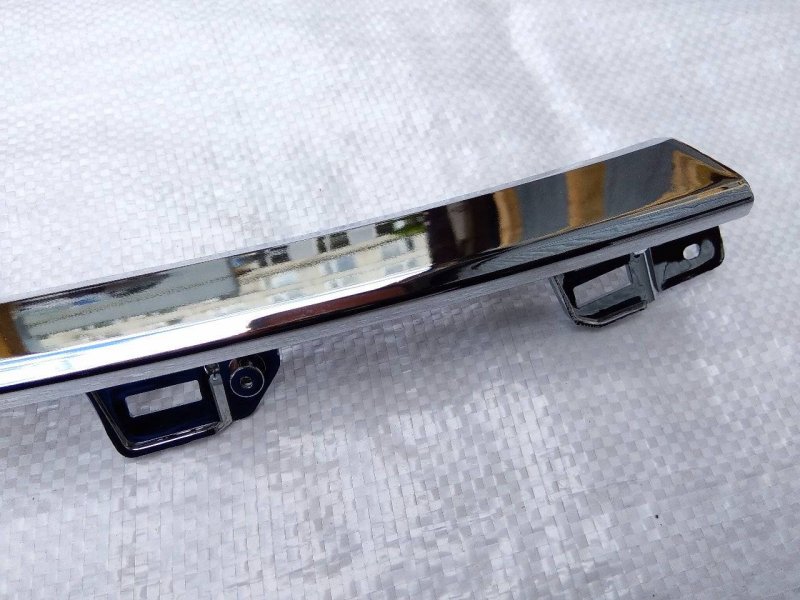 Молдинг решетки радиатора, 3100 рублей, Красноярск