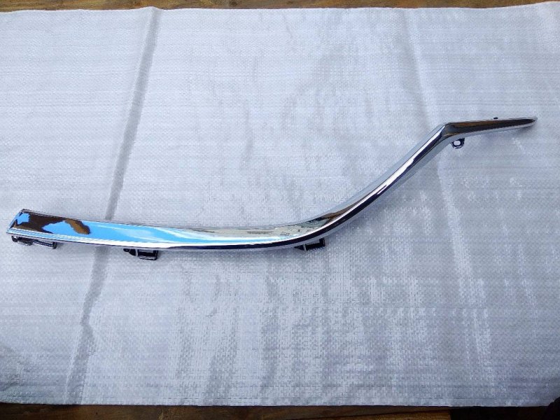 Молдинг решетки радиатора, 3100 рублей, Красноярск