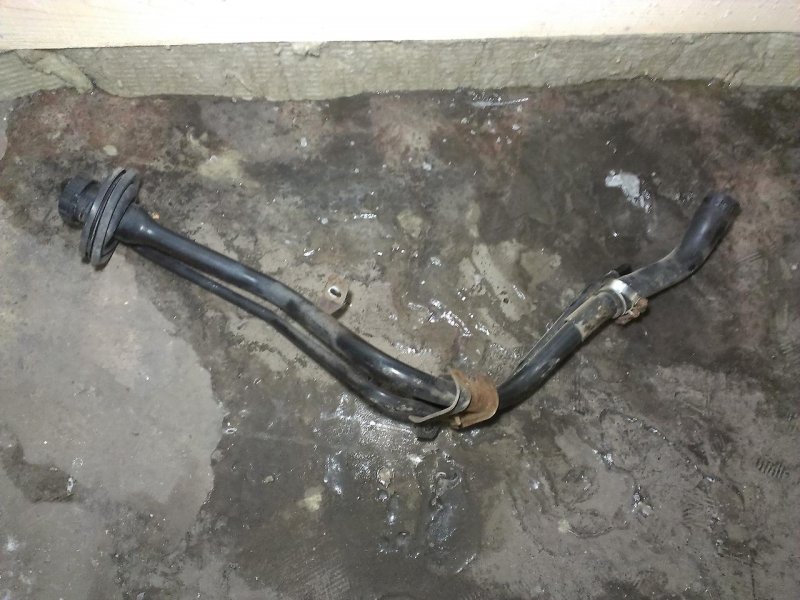 Заливная горловина топливного бака, 1200 рублей, Красноярск