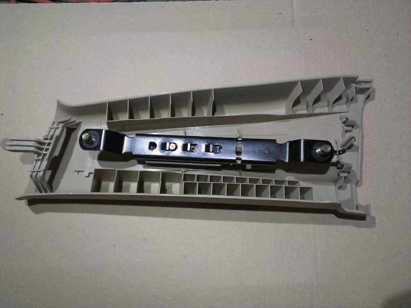 Накладка центральной стойки, 1200 рублей, Красноярск