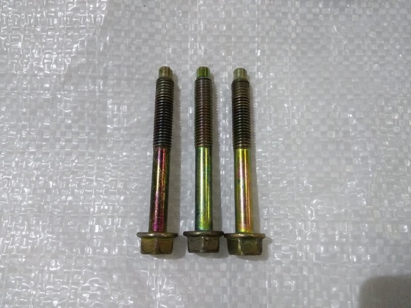 Болты ролика, 500 рублей, Красноярск