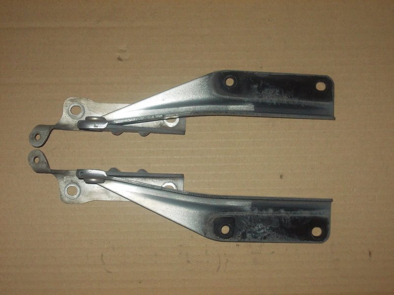 Петли капота, 1800 рублей, Красноярск