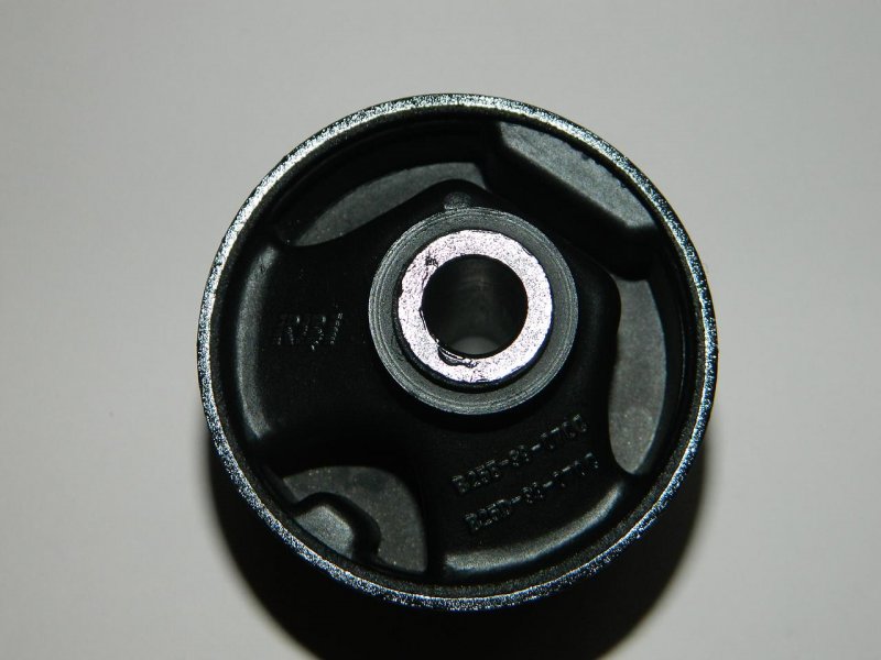 Сайлент-блок опоры двигателя, 2100 рублей, Красноярск