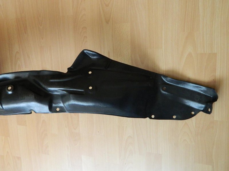 Подкрылок, 1500 рублей, Красноярск