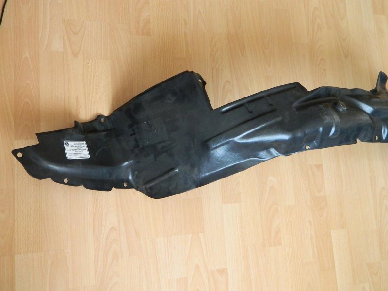 Подкрылок, 1500 рублей, Красноярск