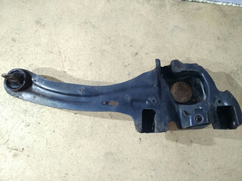 Рычаг продольный, 1000 рублей, Красноярск