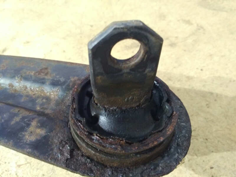 Рычаг продольный, 1000 рублей, Красноярск