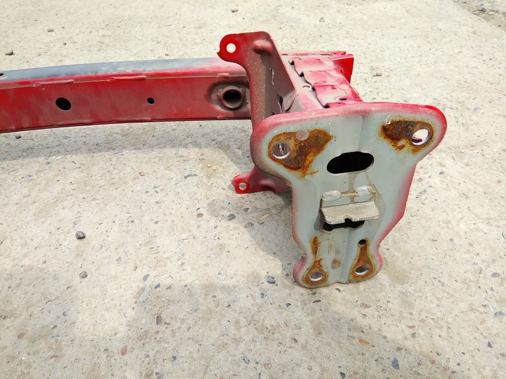 Усилитель бампера, 2200 рублей, Красноярск