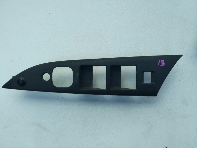 Накладка кнопок стеклоподъемника, 500 рублей, Красноярск