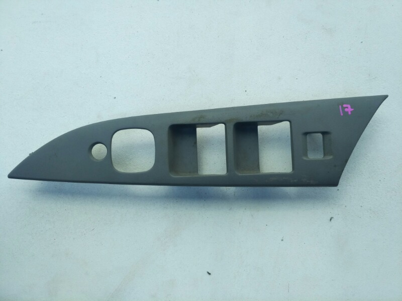 Накладка кнопок стеклоподъемника, 500 рублей, Красноярск