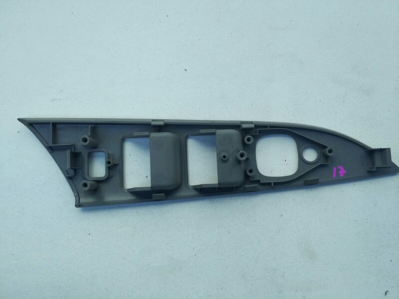 Накладка кнопок стеклоподъемника, 500 рублей, Красноярск