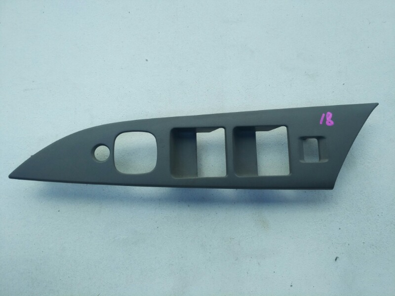 Накладка кнопок стеклоподъемника, 500 рублей, Красноярск