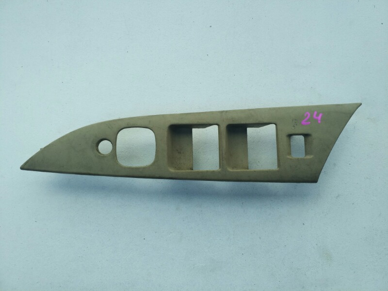 Накладка кнопок стеклоподъемника, 500 рублей, Красноярск