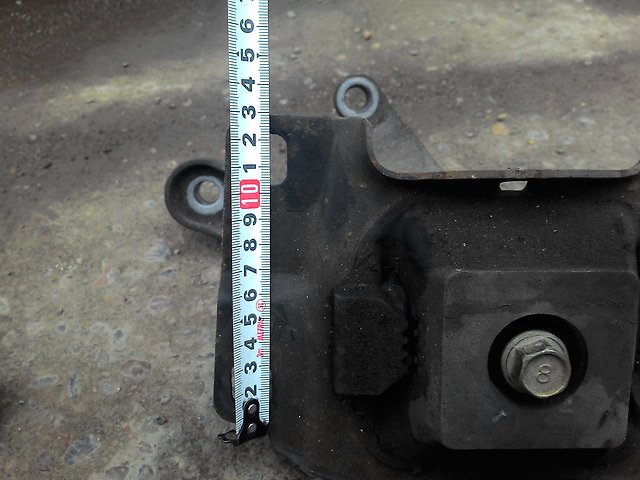 Опора двигателя, 2400 рублей, Красноярск