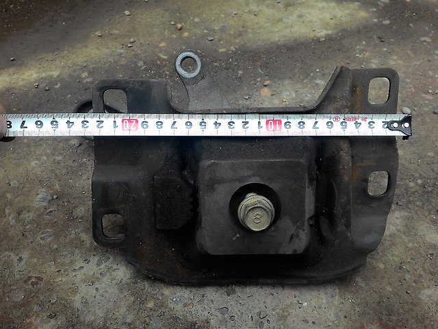 Опора двигателя, 2400 рублей, Красноярск