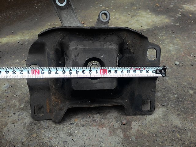 Опора двигателя, 2400 рублей, Красноярск