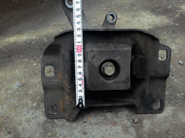 Опора двигателя, 2400 рублей, Красноярск