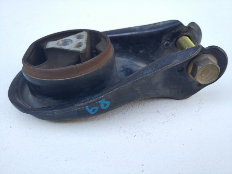 Опора двигателя, 2400 рублей, Красноярск