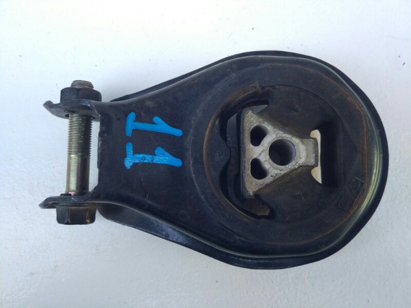 Опора двигателя, 2400 рублей, Красноярск