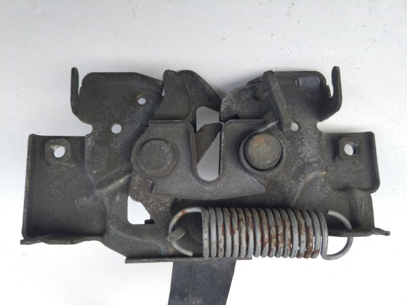 Замок капота, 1200 рублей, Красноярск