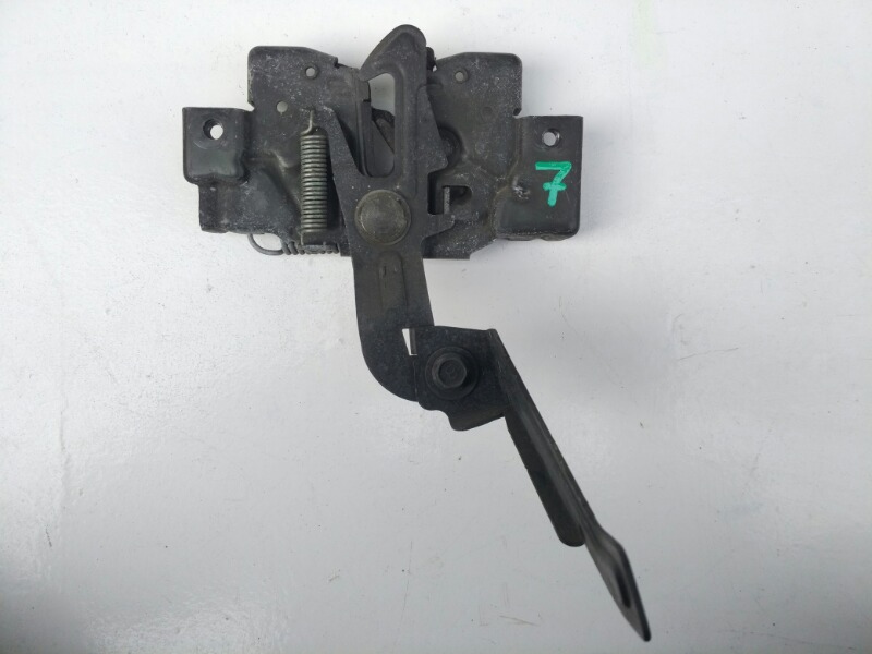 Замок капота, 1200 рублей, Красноярск