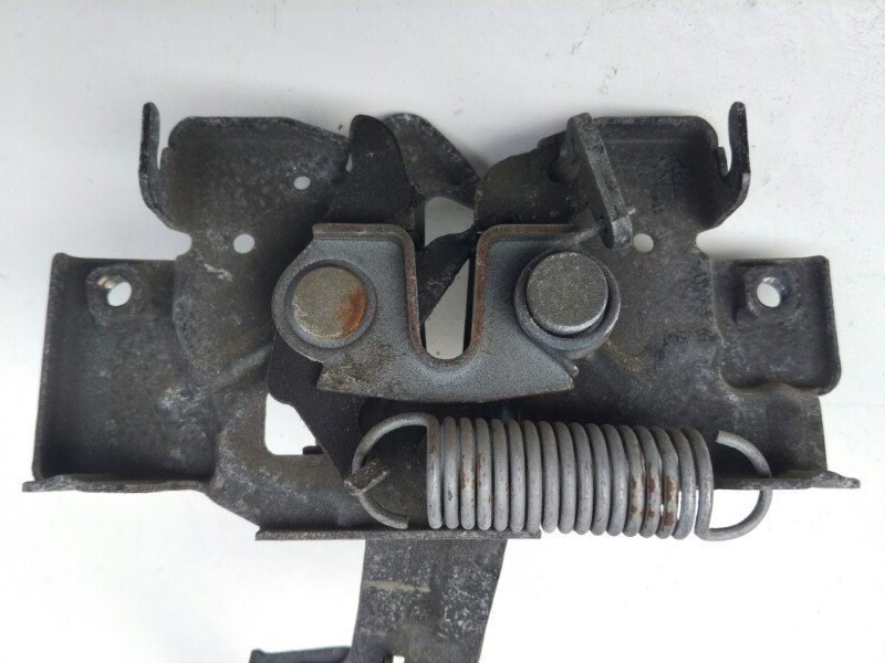 Замок капота, 1200 рублей, Красноярск