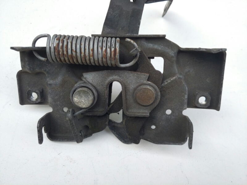 Замок капота, 1200 рублей, Красноярск