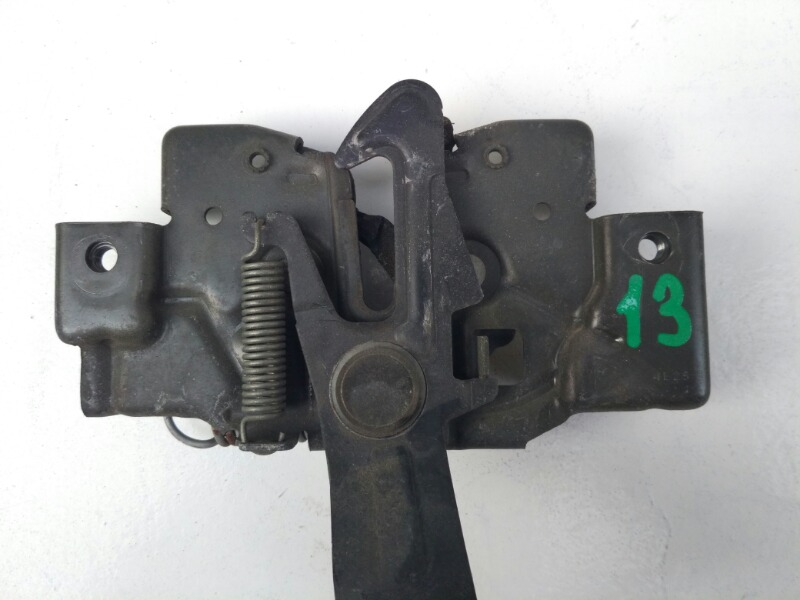 Замок капота, 1200 рублей, Красноярск