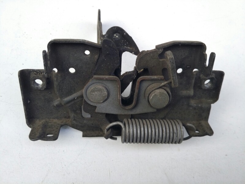 Замок капота, 1200 рублей, Красноярск